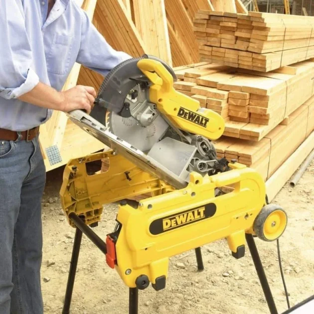 Scie sur table et onglet réversible DEWALT 305 mm 2000W – Image 2